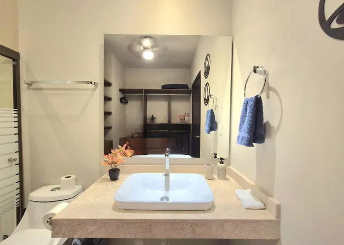 Departamento Con Piscina, En Zona Tranquila, A 12 Minutos De La Playa! * Playa del Carmen